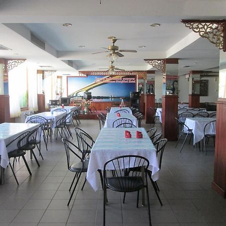 Royal Jommanee Hotel Nongkhai ノーンカーイ エクステリア 写真
